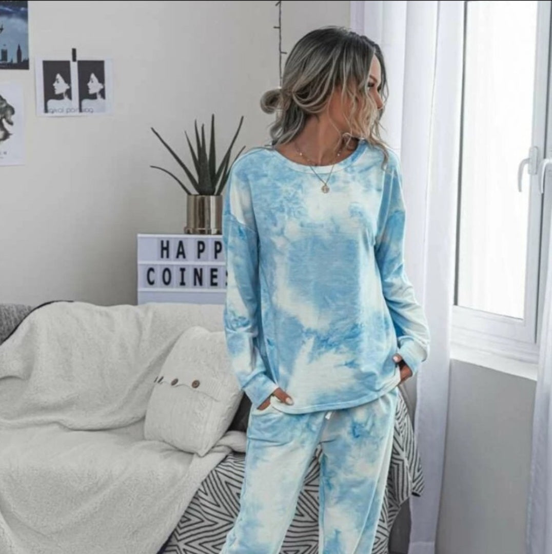 Hope Horizon Comfy Lounge Set, Blue Clouds, Soft Outfit