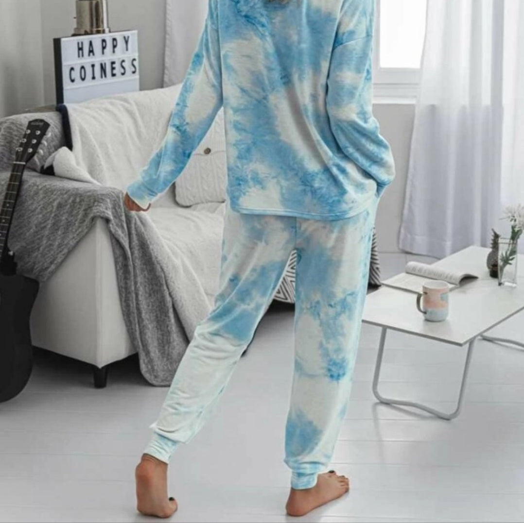 Hope Horizon Comfy Lounge Set, Blue Clouds, Soft Outfit