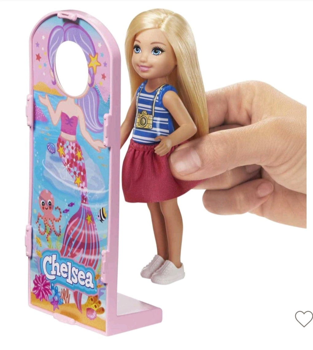 Barbie Club Chelsea Doll and Carnival Playset, 6-inch Blonde Wearing Fashion and Accessories, with Ferris Wheel, Bumper Cars, Puppy and More