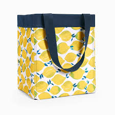 Thirty-One Essential Storage Tote Main Squeeze, Lemon Print Bag